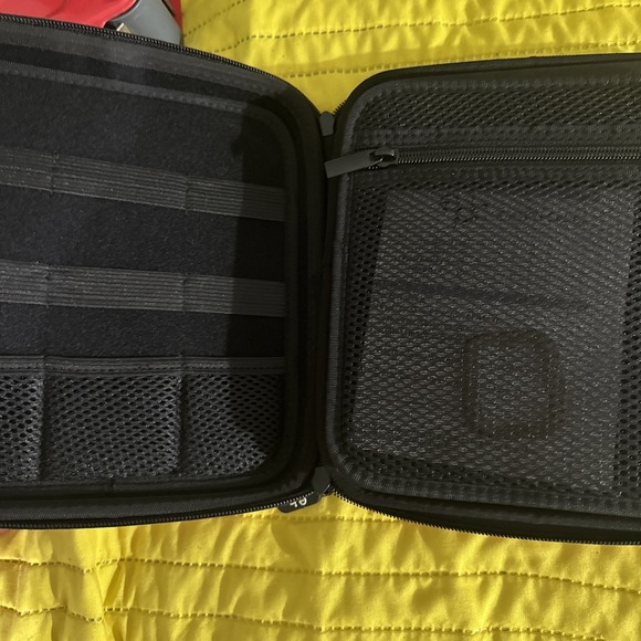 Lot of 11 Apple Watch Bands – Mixed Colors & Styles And Sizes With Case - Picture 3 of 8